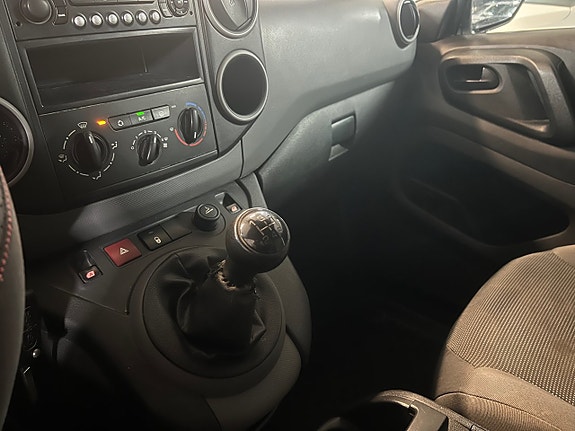 Peugeot Partner 13 of 18