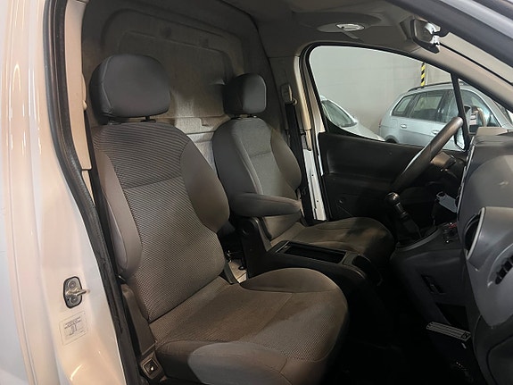 Peugeot Partner 15 of 18