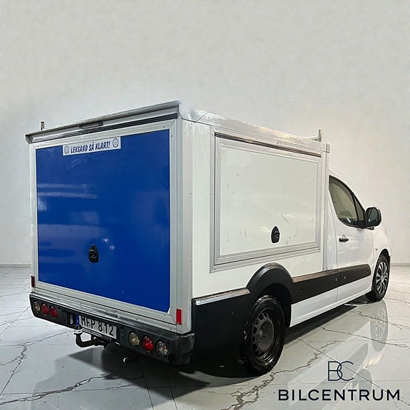 Peugeot Partner 4 of 18