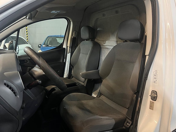 Peugeot Partner 14 of 18