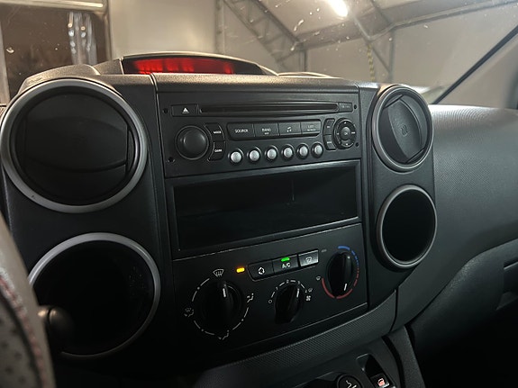 Peugeot Partner 11 of 18