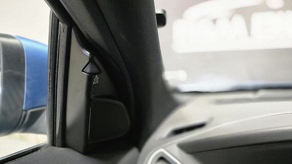 Volvo XC60 22 of 27