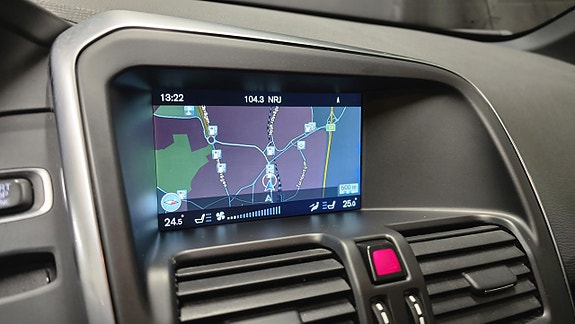 Volvo XC60 20 of 27