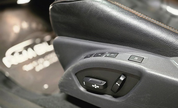 Volvo XC60 23 of 27