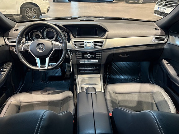 Mercedes-Benz E220 9 of 15