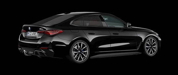 BMW i4 3 of 4