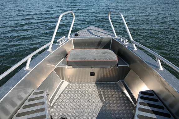 Alucraft 640DP Yamaha F200 3 of 5