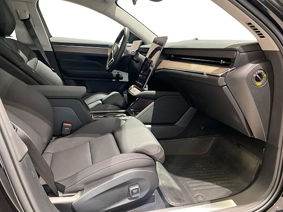 Volvo ES90 4 of 5