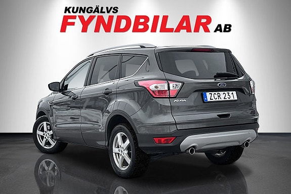 Ford Kuga 2 of 7