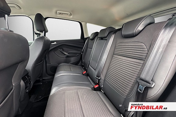 Ford Kuga 5 of 7