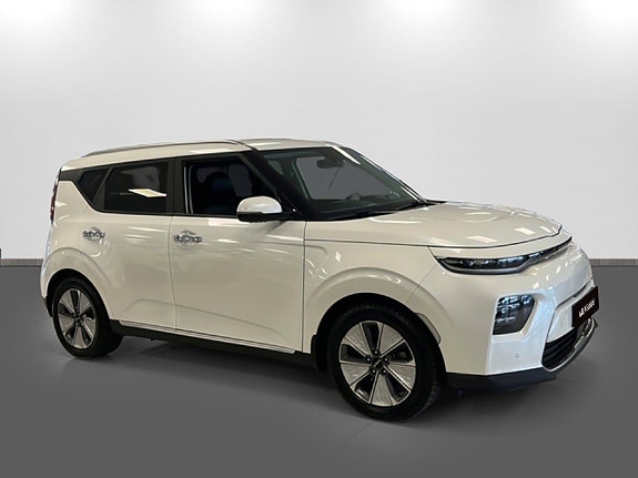 Kia e-Soul 3 of 5