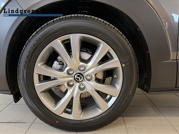 Mazda CX-30 6 of 11