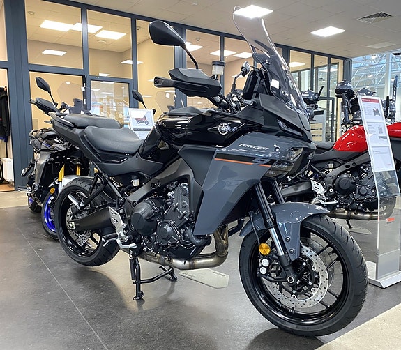 Yamaha TRACER 9
