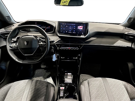 Peugeot 2008 5 of 17