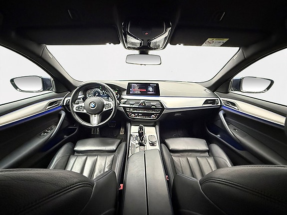 BMW 530i 13 of 27