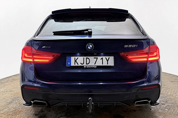 BMW 530i 7 of 27