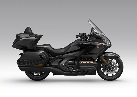 Honda GL1800 Goldwing Tour DCT  1 Svart i lager 4 of 6