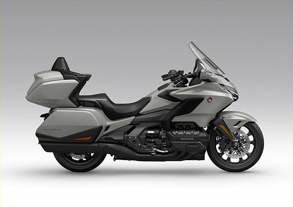 Honda GL1800 Goldwing Tour DCT  1 Svart i lager 6 of 6