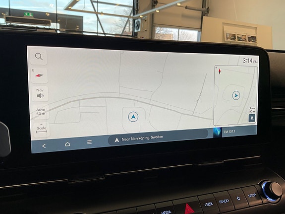 Hyundai Kona 12 of 17