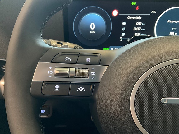 Hyundai Kona 15 of 17