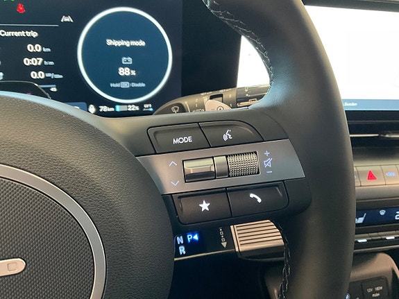 Hyundai Kona 16 of 17