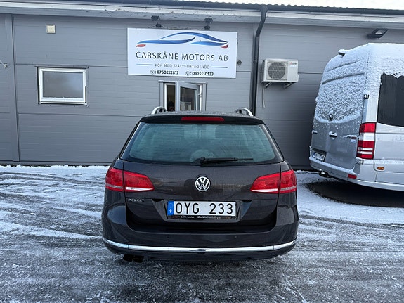 Volkswagen Passat 6 of 13