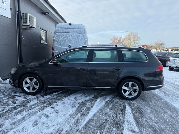 Volkswagen Passat 4 of 5