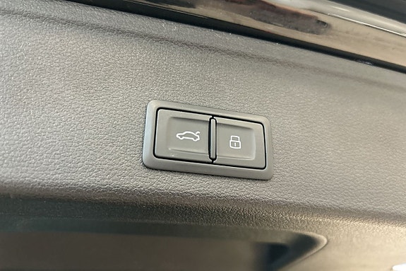 Audi A4 24 of 26