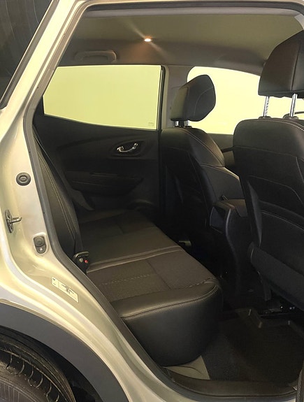 Renault Kadjar 11 of 16