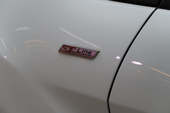 Ford Fiesta 17 of 19