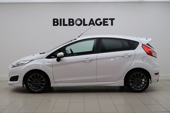 Ford Fiesta 2 of 5