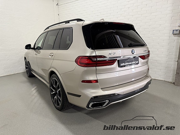BMW X7 20 of 22