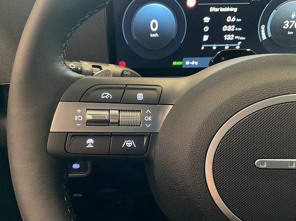 Hyundai Kona 15 of 17