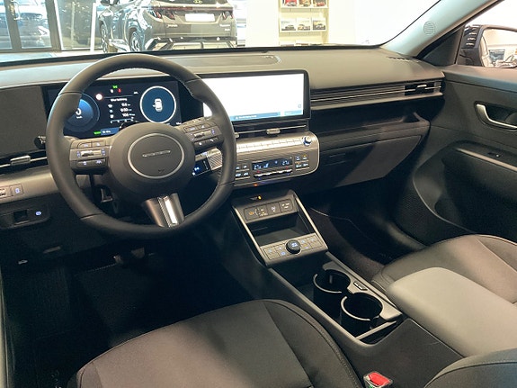 Hyundai Kona 7 of 17