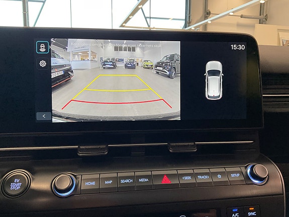 Hyundai Kona 13 of 17