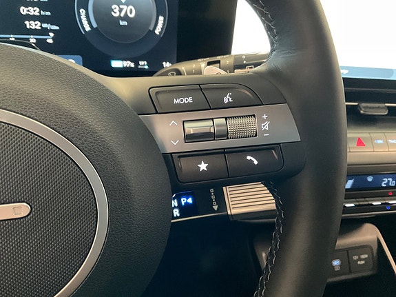 Hyundai Kona 16 of 17