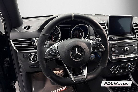 Mercedes-Benz GLE63 13 of 21