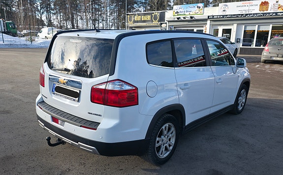Chevrolet Orlando 3 of 5