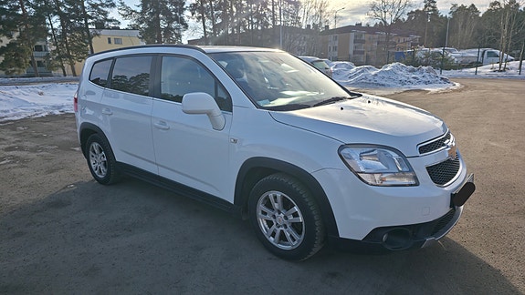 Chevrolet Orlando 4 of 5