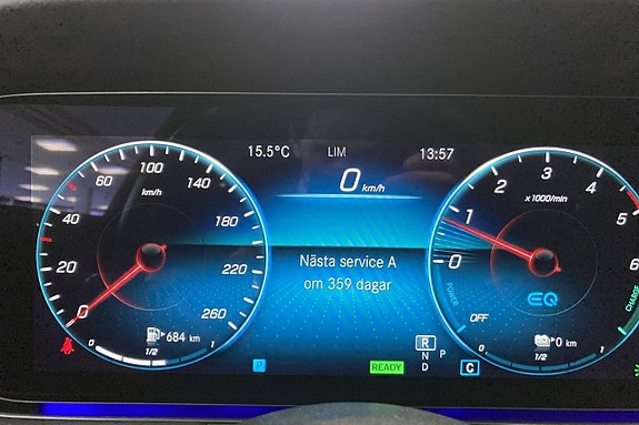 Mercedes-Benz E300 de 16 of 16