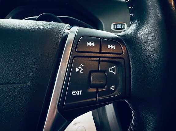 Volvo V60 10 of 19