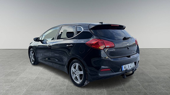 Kia Ceed 3 of 9