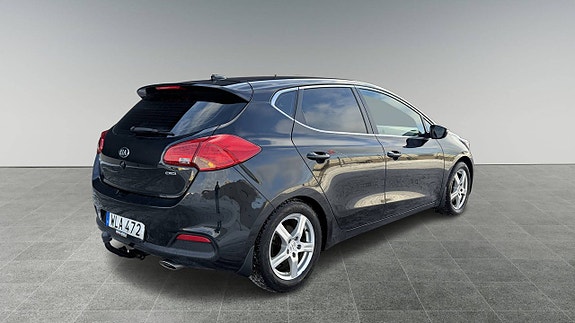 Kia Ceed 2 of 9