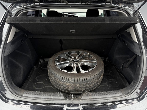 Kia Ceed 9 of 9