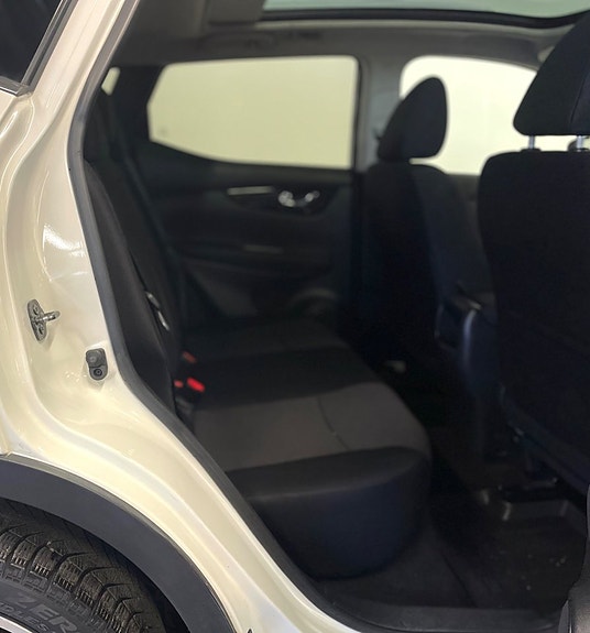 Nissan Qashqai 8 of 13