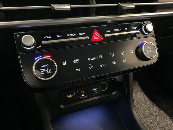 Hyundai Tucson 12 of 16