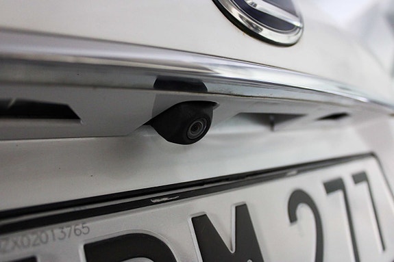Lexus NX 300h 20 of 27