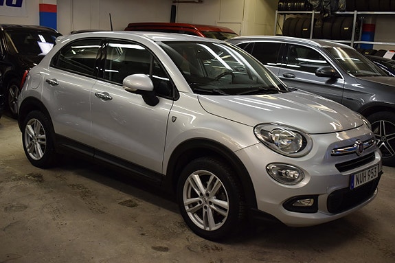 Fiat 500X 2 of 5