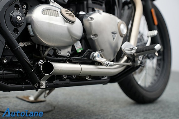 Triumph Bonneville Bobber* Endast 348 mil ! 28 of 28