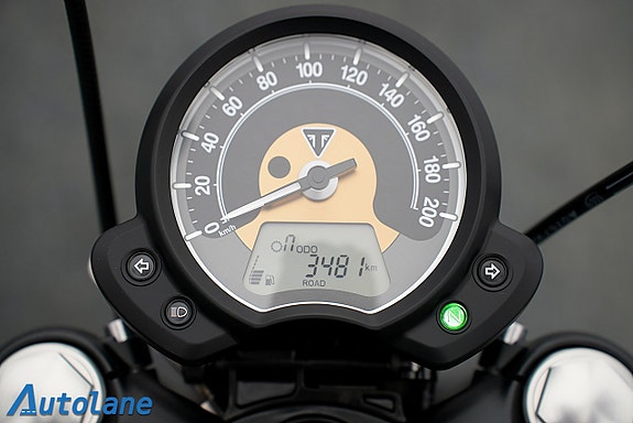 Triumph Bonneville Bobber* Endast 348 mil ! 19 of 28